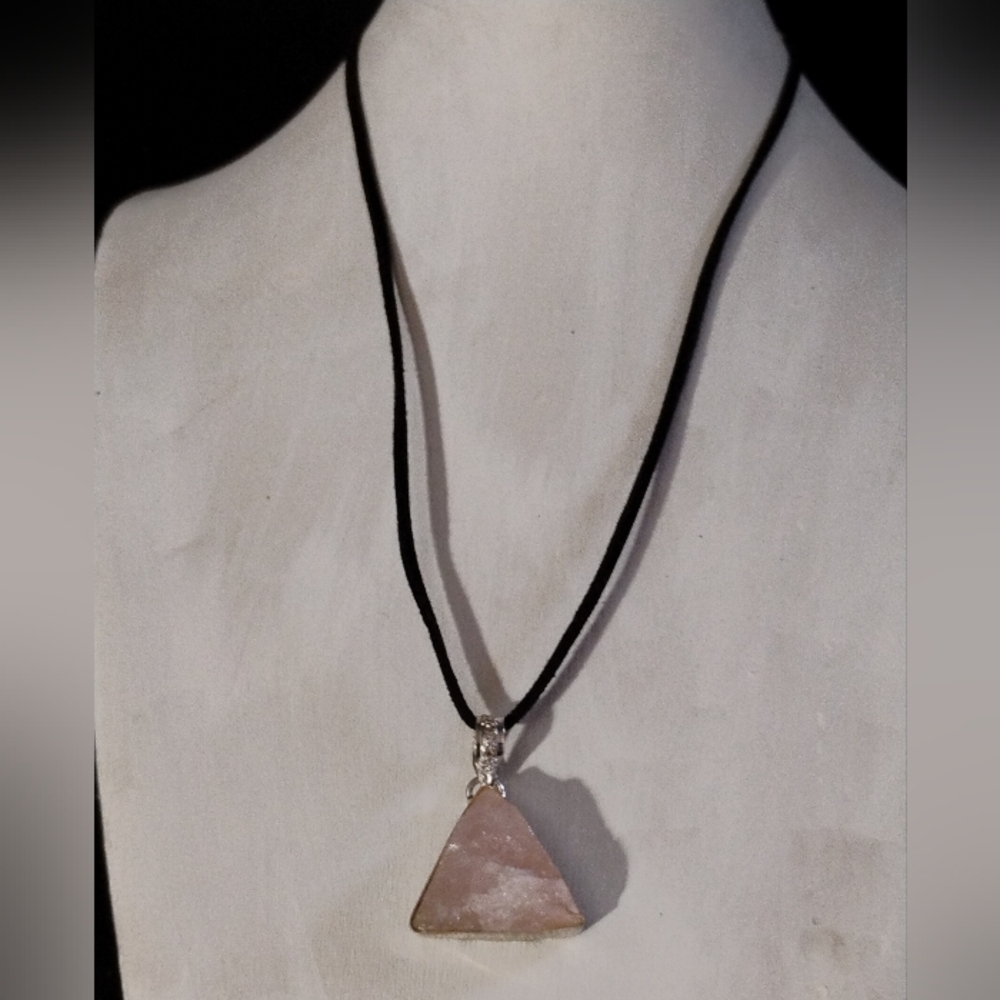 Triangle Rough Rose Quartz Pendant - Picture 2 of 5